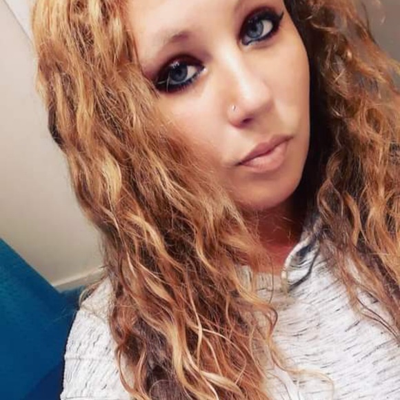 Meet your Posher, Jenna - Picture 1 of 1